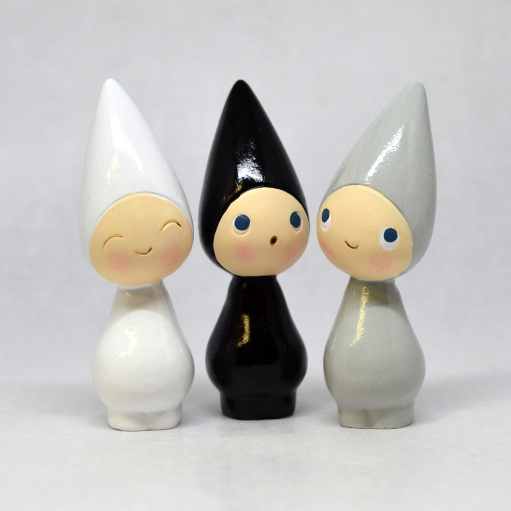 3 pcs small Peggy gnomes - vanilla/licorice/chia